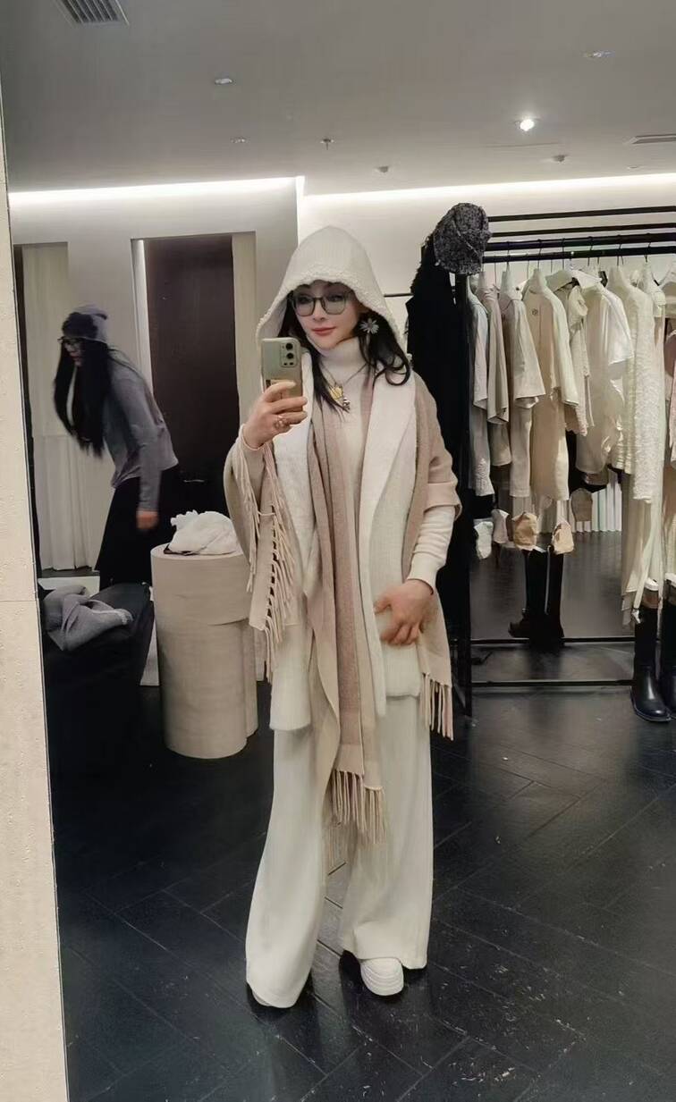 1 (7).jpg