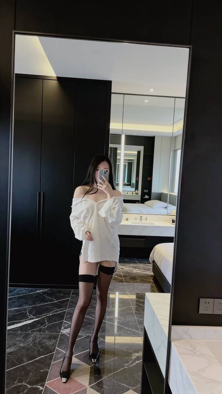1 (5).jpg