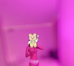 新到22岁可以丝足SM的女生，本人照片