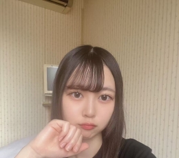 新到20岁漂亮的日本女生，本人照片