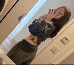 新到年轻漂亮的日系女生，本人照片