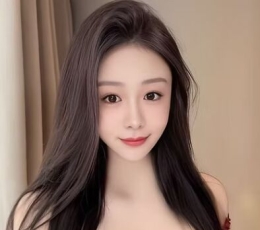 33岁巨乳小个子女生