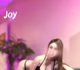 新到23岁胸围D的女生，本人照片