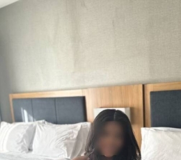 新到泰裔美国女生，本人照片