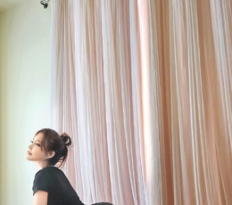 新到胸围D的亚裔女生，本人照片