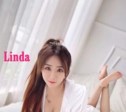 新到身材苗条的亚裔女生，本人照片