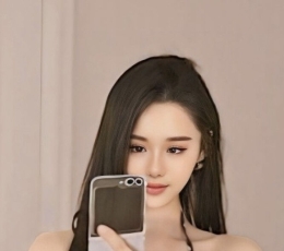 新到胸围D的亚裔女生，本人照片