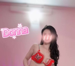 22岁御姐范女生Donna