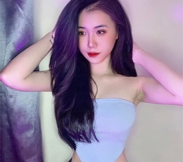 新到年轻漂亮的亚裔女生，本人照片