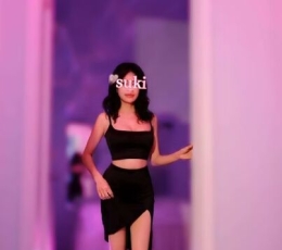 新到25岁身材好的胸围C女生，本人照片