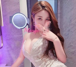 新到24岁颜值不错的美女，本人照片