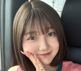 新到21岁胸围B的女生，本人照片