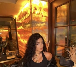 新到胸围D的巴西女生，本人照片