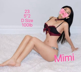 新到23岁胸围D的女生，本人照片