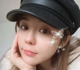 21岁中国女生Star