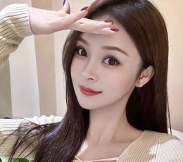 新到22岁漂亮的亚裔女生，本人照片