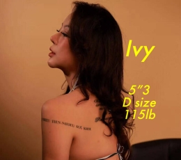 新到胸大活好的亚裔女生，本人照片