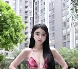 新到21岁越南女生，本人照片