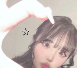 新到20岁樱花妹子，本人照片