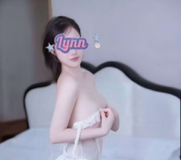 新到23岁瘦小的亚裔女生，本人照片