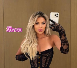 25岁巴西女生Famous Sierra