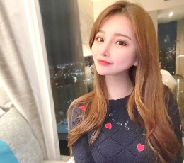 胸大活好的樱花妹，本人照片