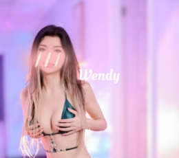 新到25岁身材好的亚裔女生，本人照片