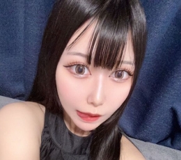 新到21岁年轻漂亮的日本女生，本人照片