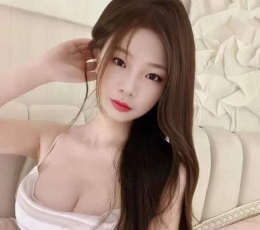 新到22岁胸围C的女生，本人照片